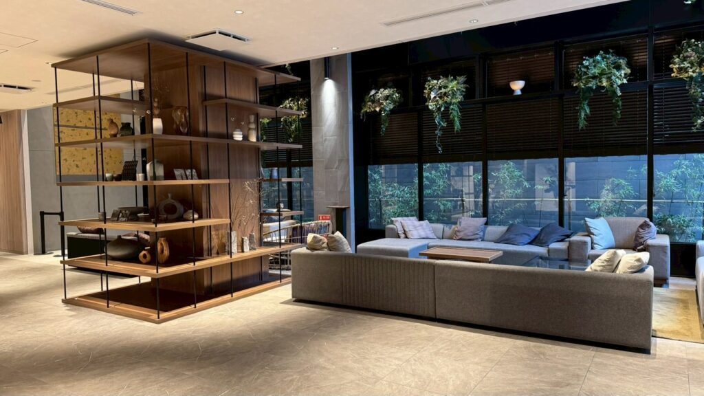 スガタホテルのロビー